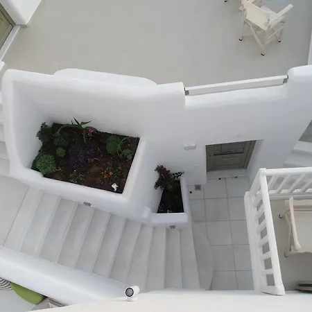 Naxos Oceamo בית הארחה 4*