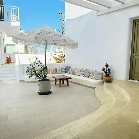 Guest house Naxos Oceamo 2*