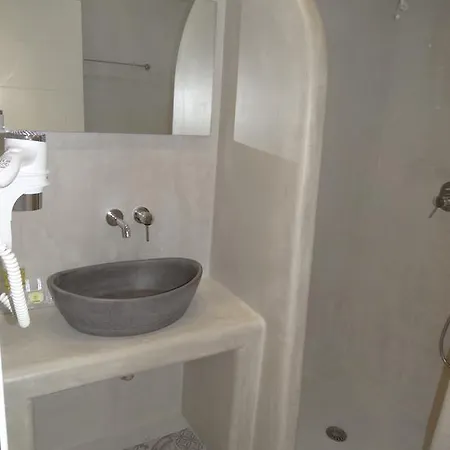 Naxos Oceamo בית הארחה Naxos City