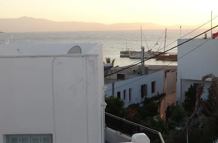 Naxos Oceamo Guest house