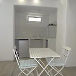 Πανσιόν Naxos Oceamo 4*