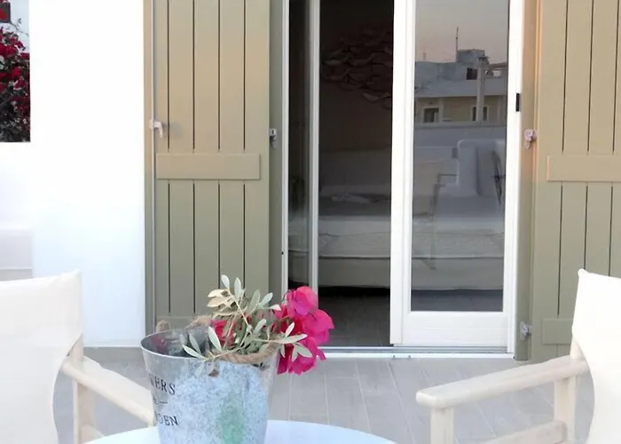 Naxos Oceamo Pensión Naxos City