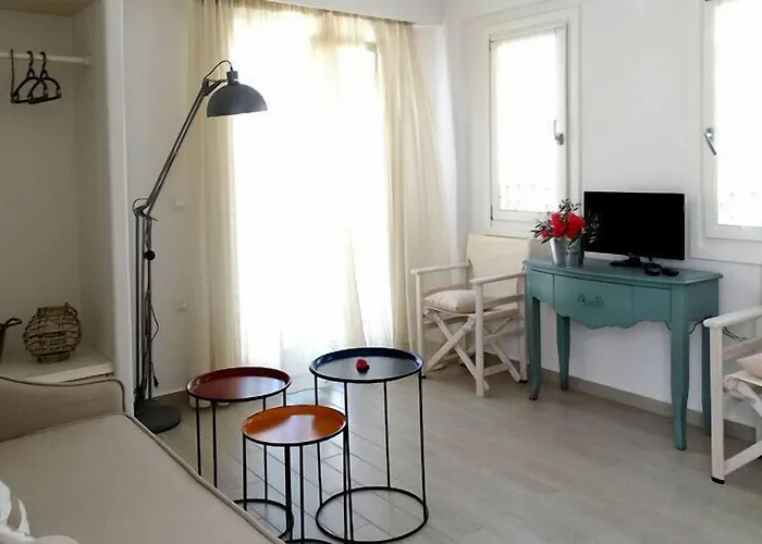 Pensión Naxos Oceamo 4*